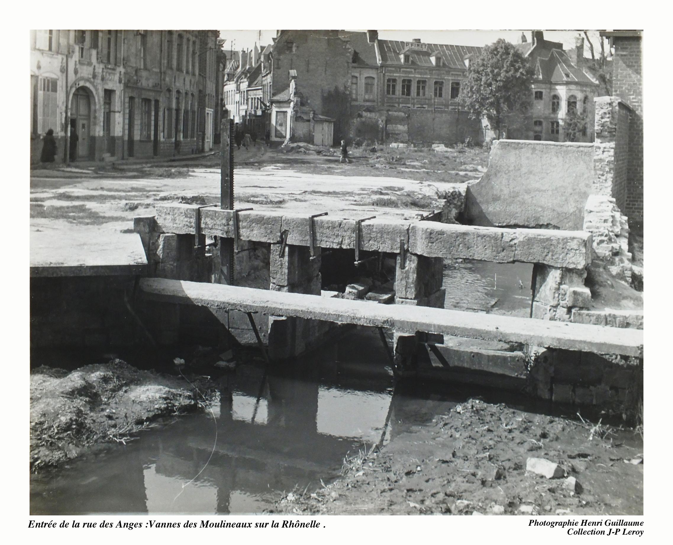 AngesMoulineaux1945HenriGuillaume-1rectifredim.jpg