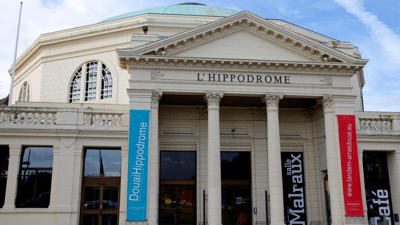 Hippodrome_de_Douai.jpg