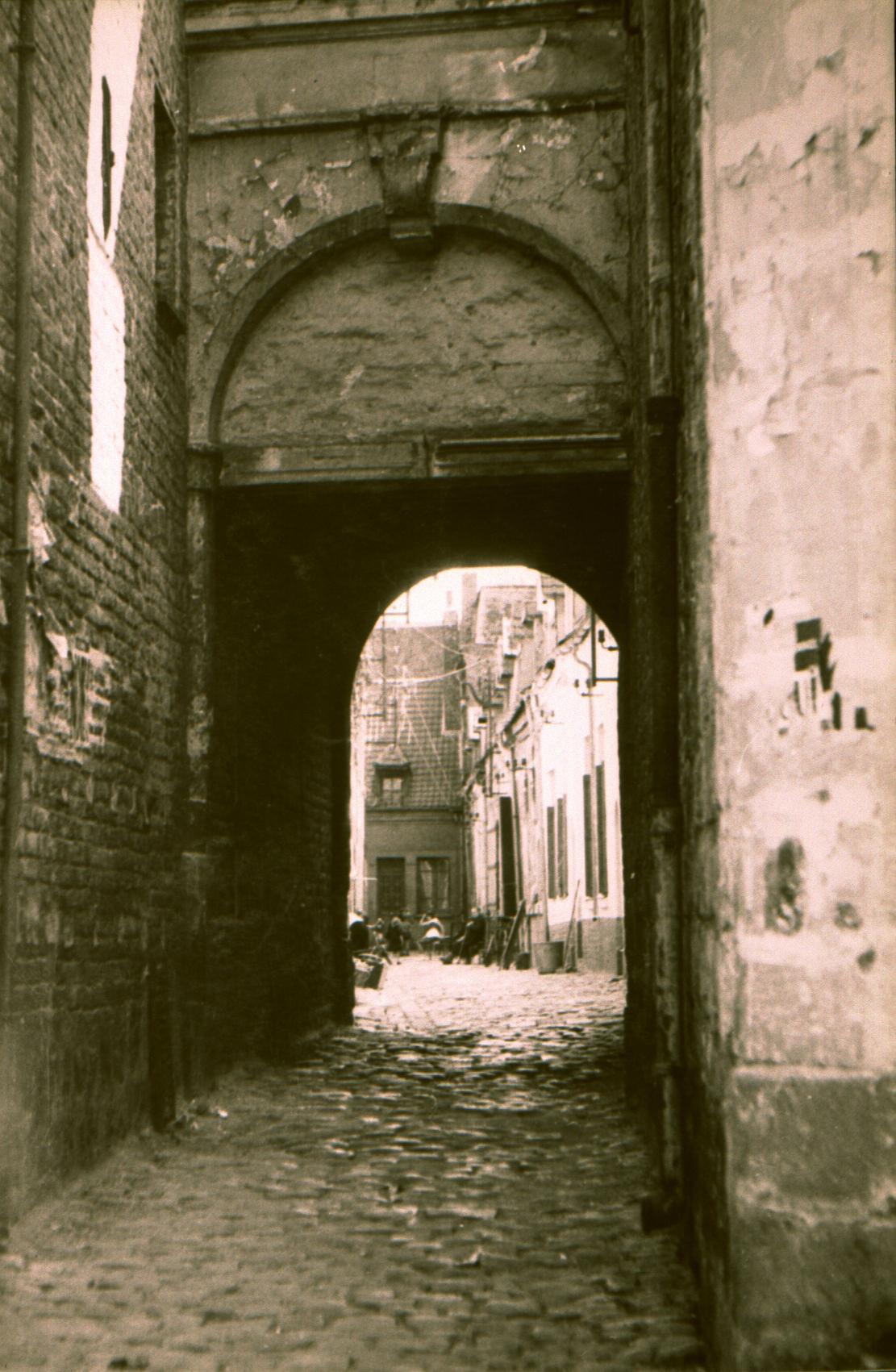 beguinageenclos1_1972-1.jpg