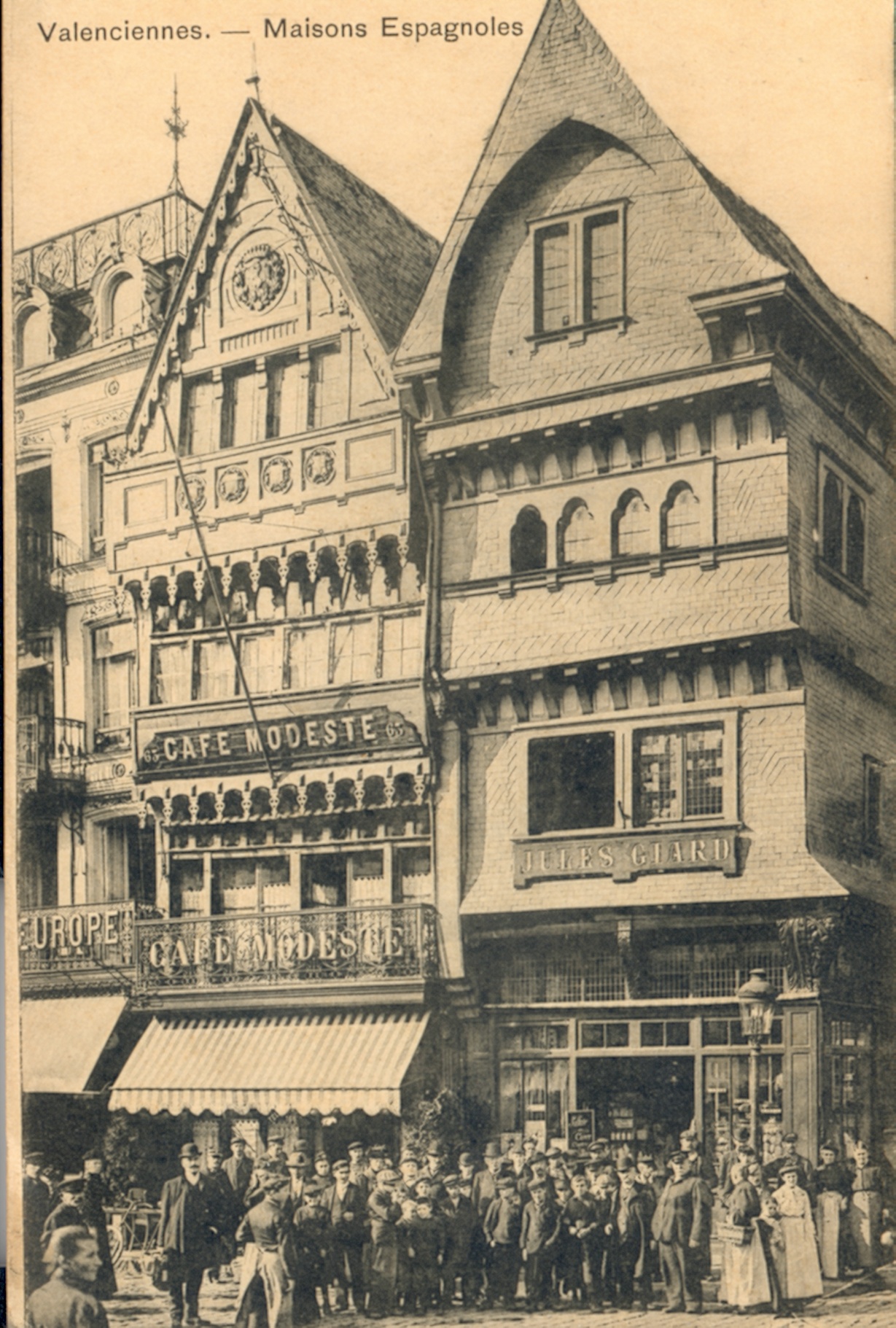 aPlace_dArmes_PansDeBois02.jpg